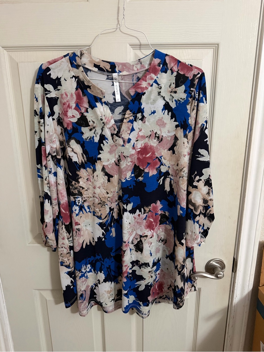 Dear Scarlett Floral V-Neck Tunic in Blue, Pink and Cream